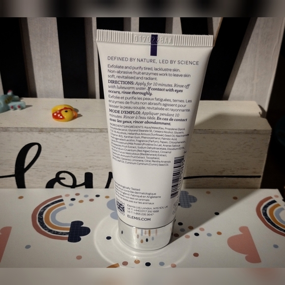 Elemis Papaya Enzyme Peel - Enzymatic Cream Exfoliator - Picture 8 of 11